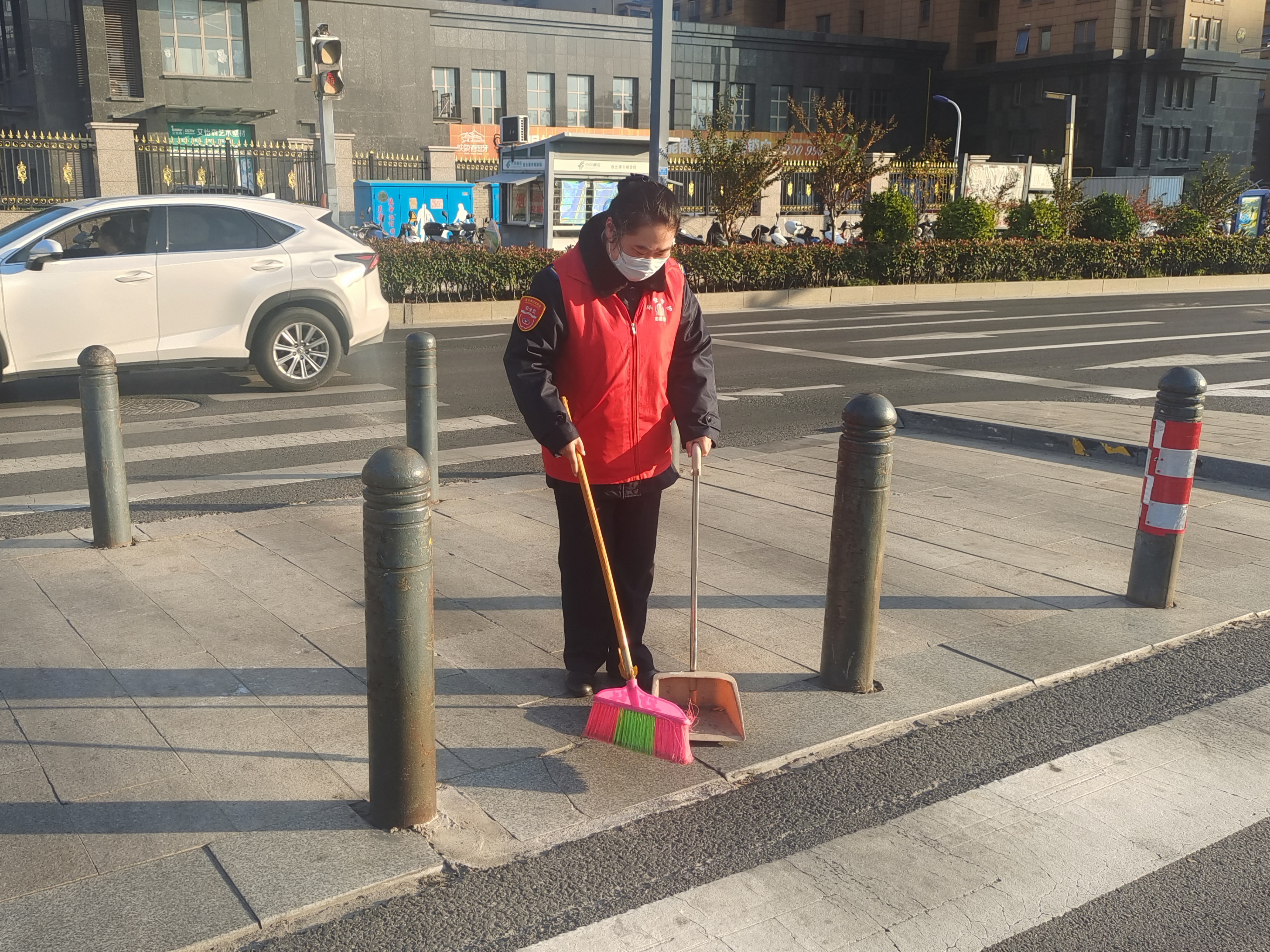 快速公交事業部站務員王媛幫助乘客找回丟失的物品獲感謝