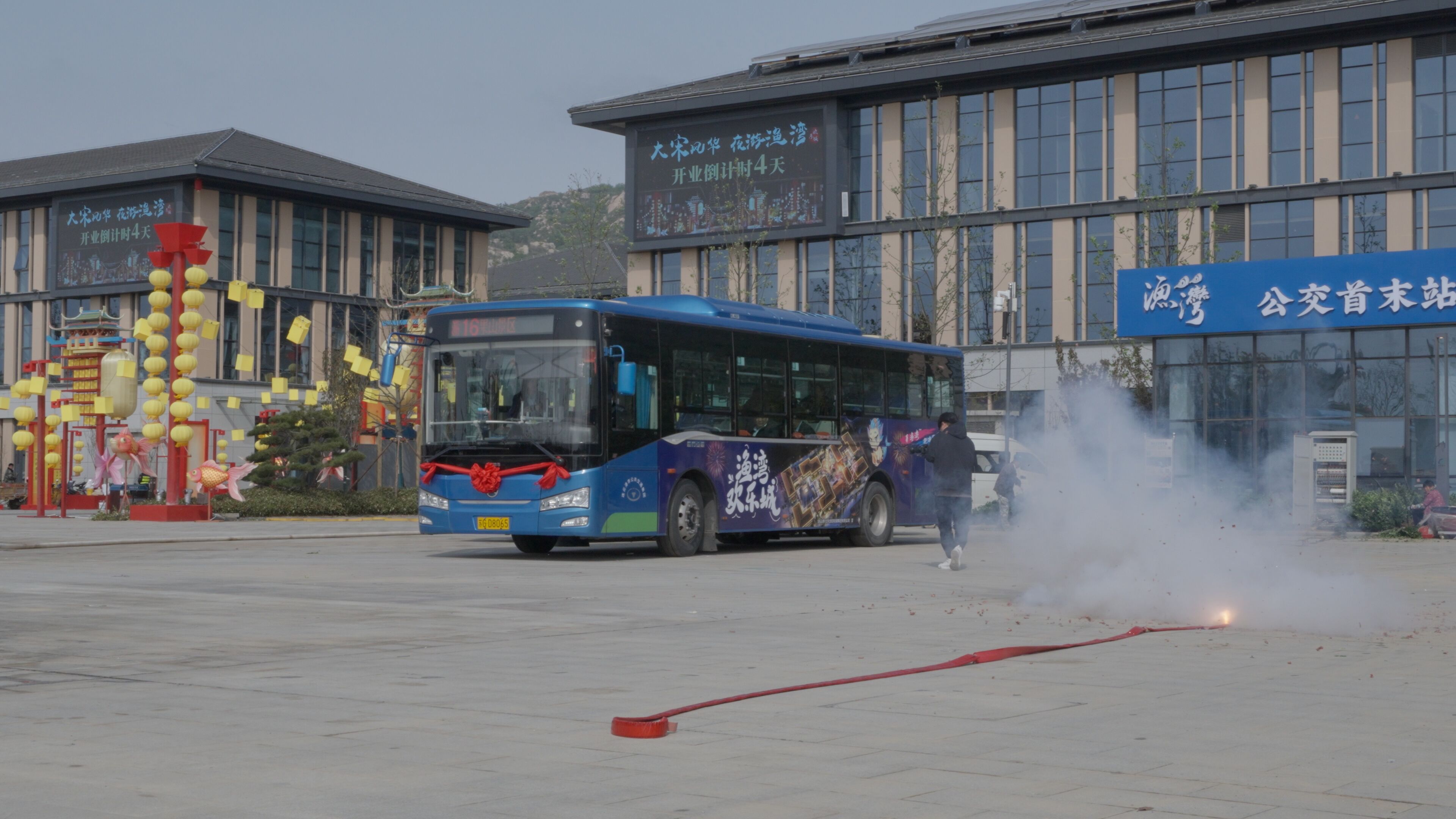 公交游16路旅游專線開通運(yùn)營(yíng)！