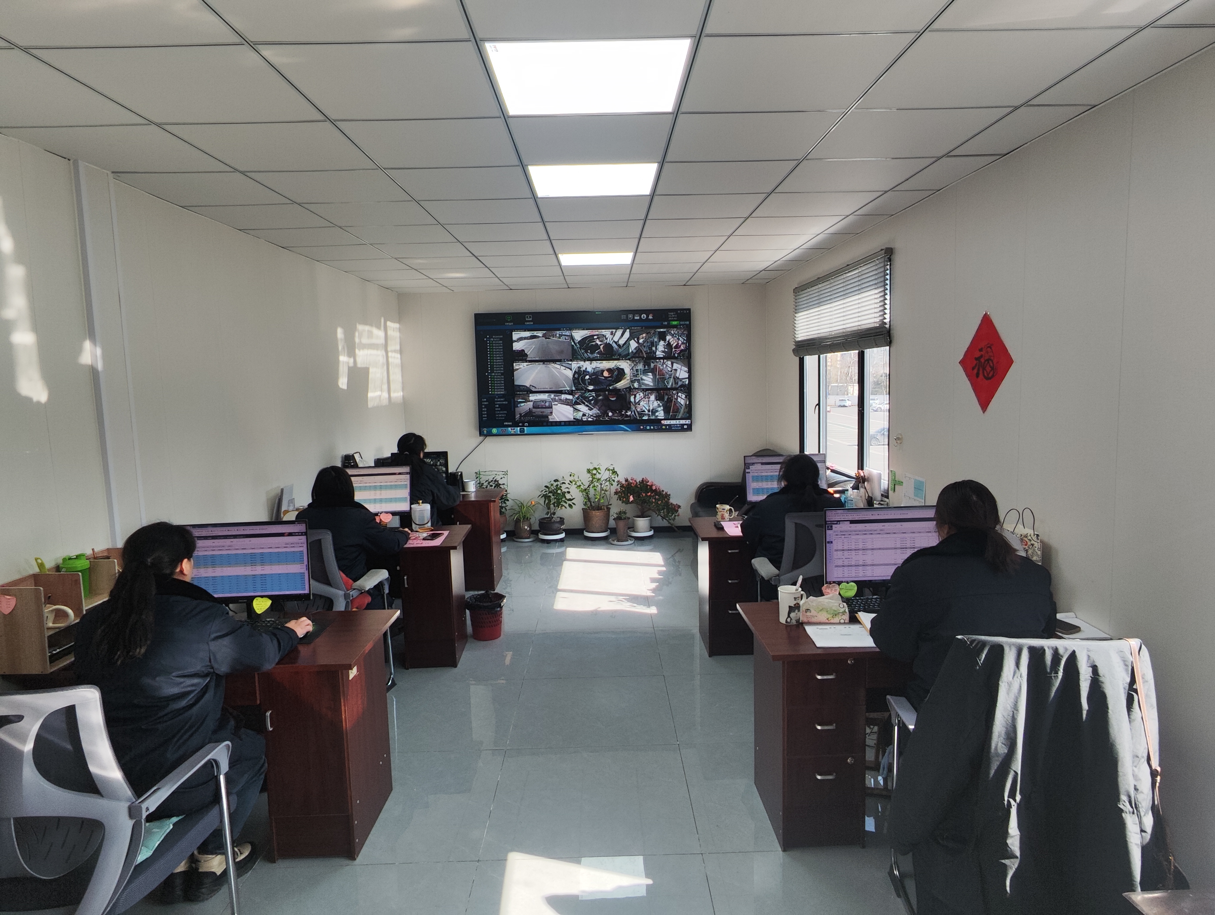 平安春運·公交相伴⑦|公交集團智能調度員的堅守