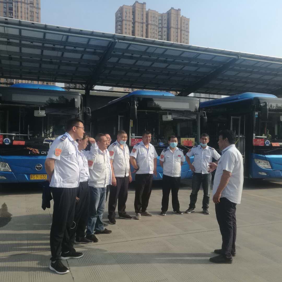 公交集團(tuán)公交事業(yè)一部圓滿完成高、中考愛心送考工作任務(wù)