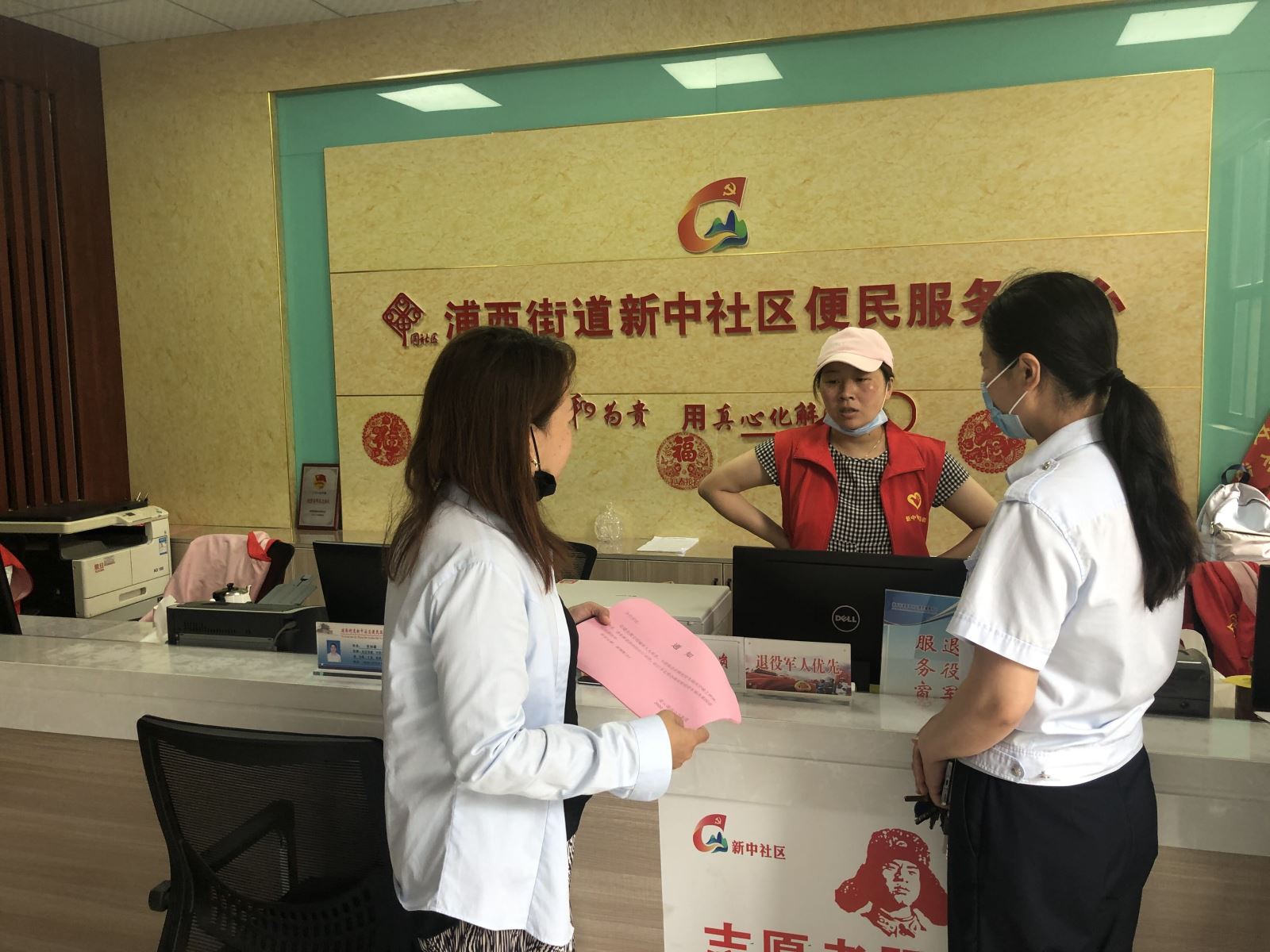 公交創(chuàng)文進(jìn)社區(qū) 聯(lián)動共創(chuàng)文明城