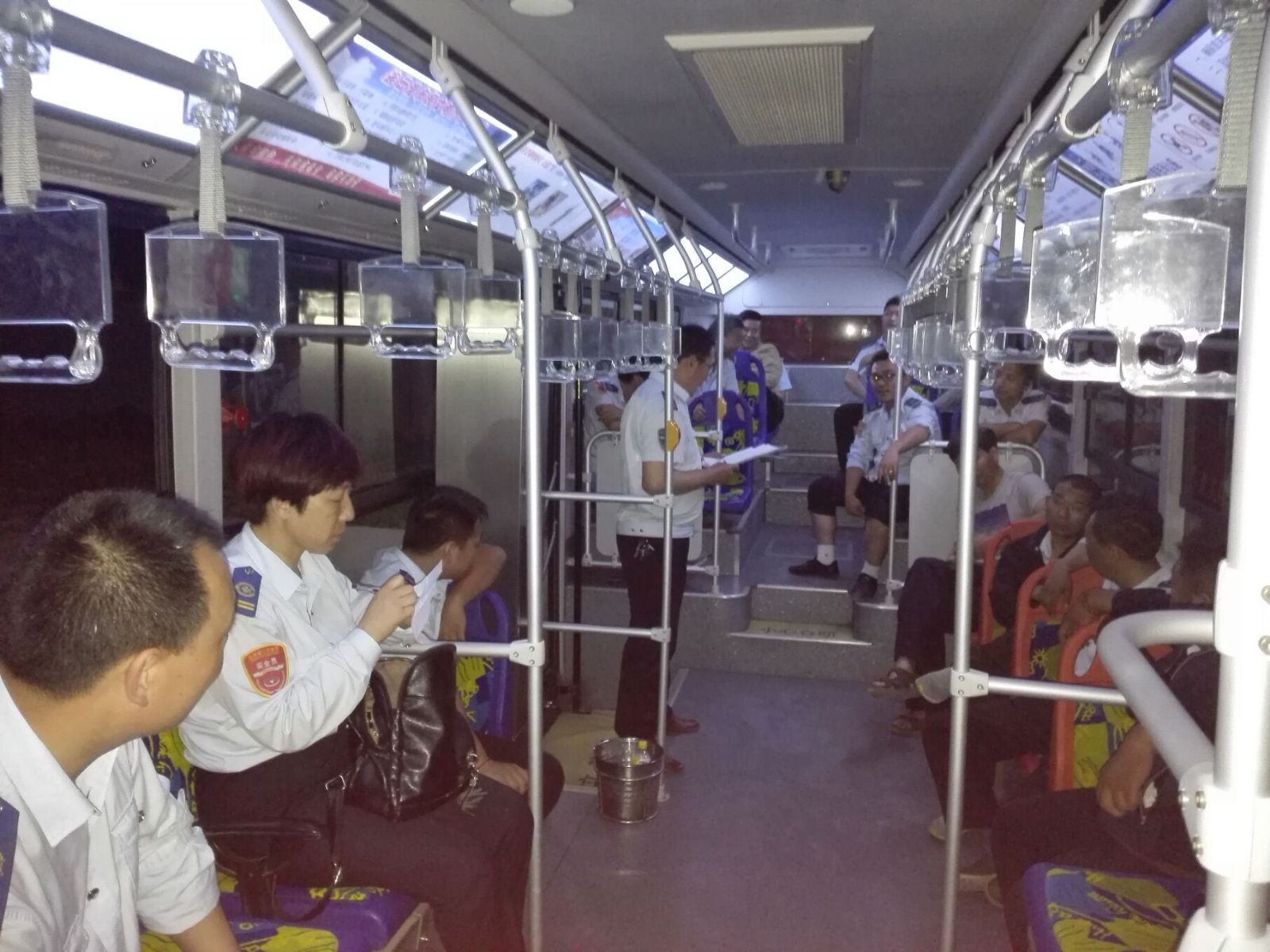 公交集團海通公交公司召開駕駛員單線會議