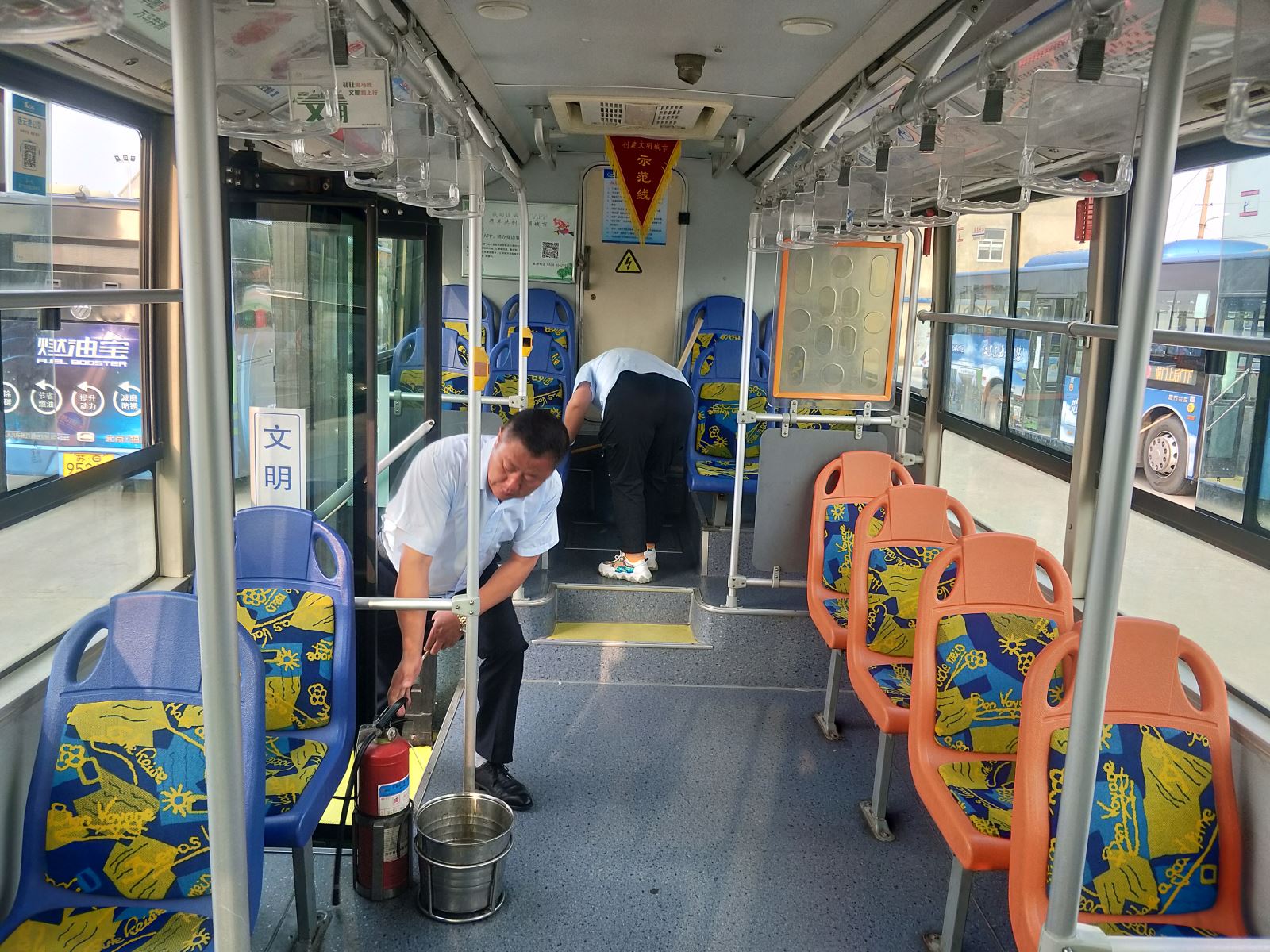 公交集團公交事業(yè)一部做好安全生產(chǎn)月工作部署  筑牢安全防線