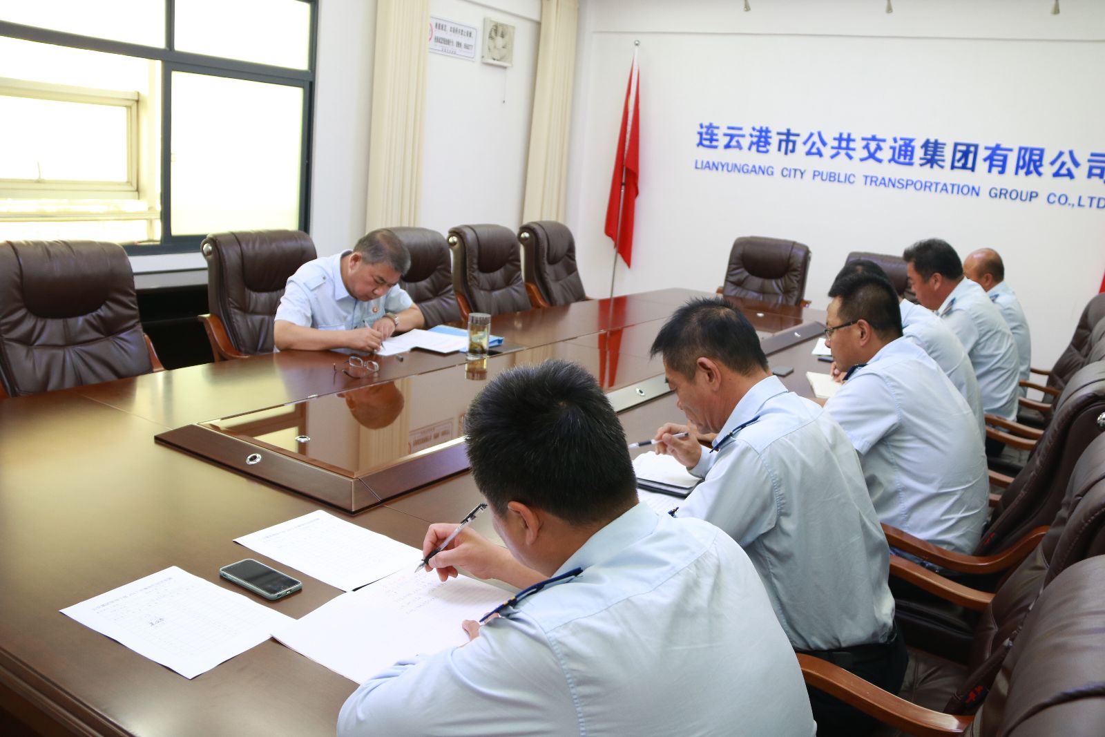 公交集團(tuán)維修公司、大浦保養(yǎng)廠開(kāi)展領(lǐng)導(dǎo)干部廉政約談