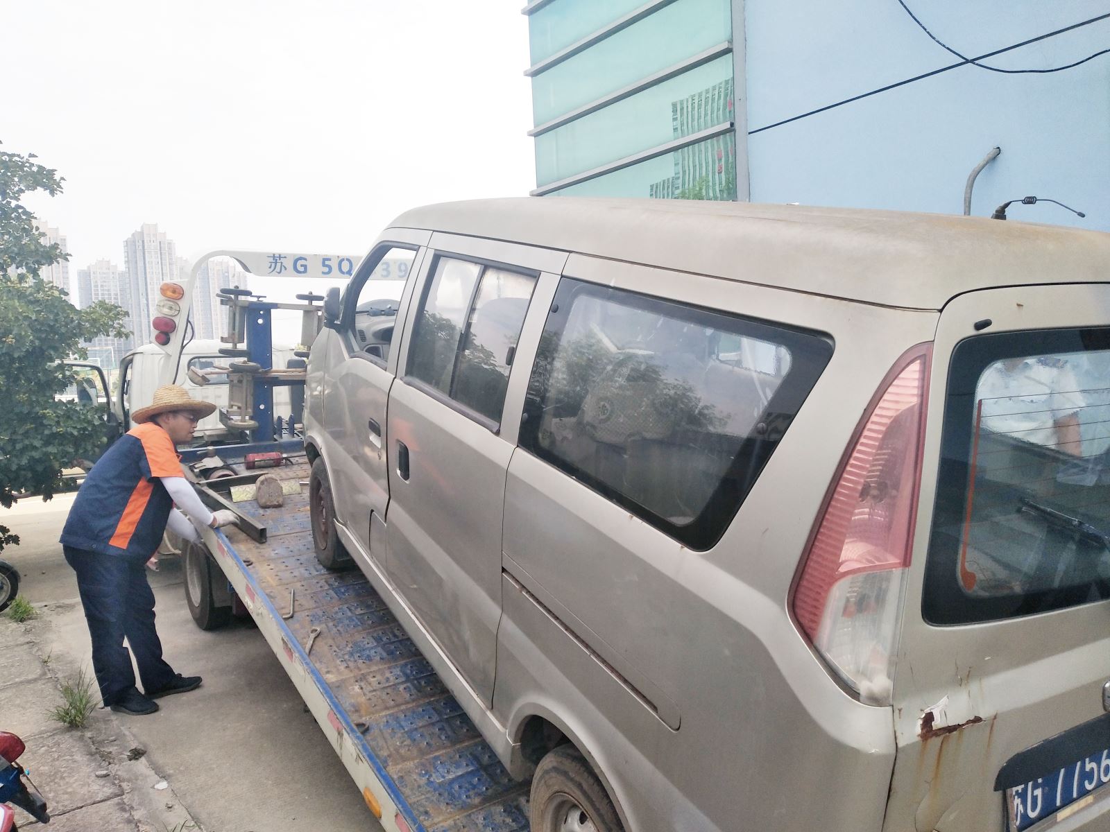 公交集團對經(jīng)營業(yè)務(wù)用車進行報廢處置