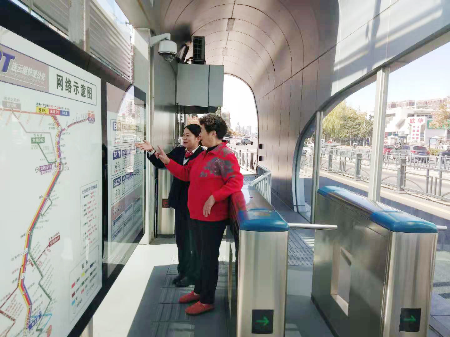 用心服務，把乘客當親人