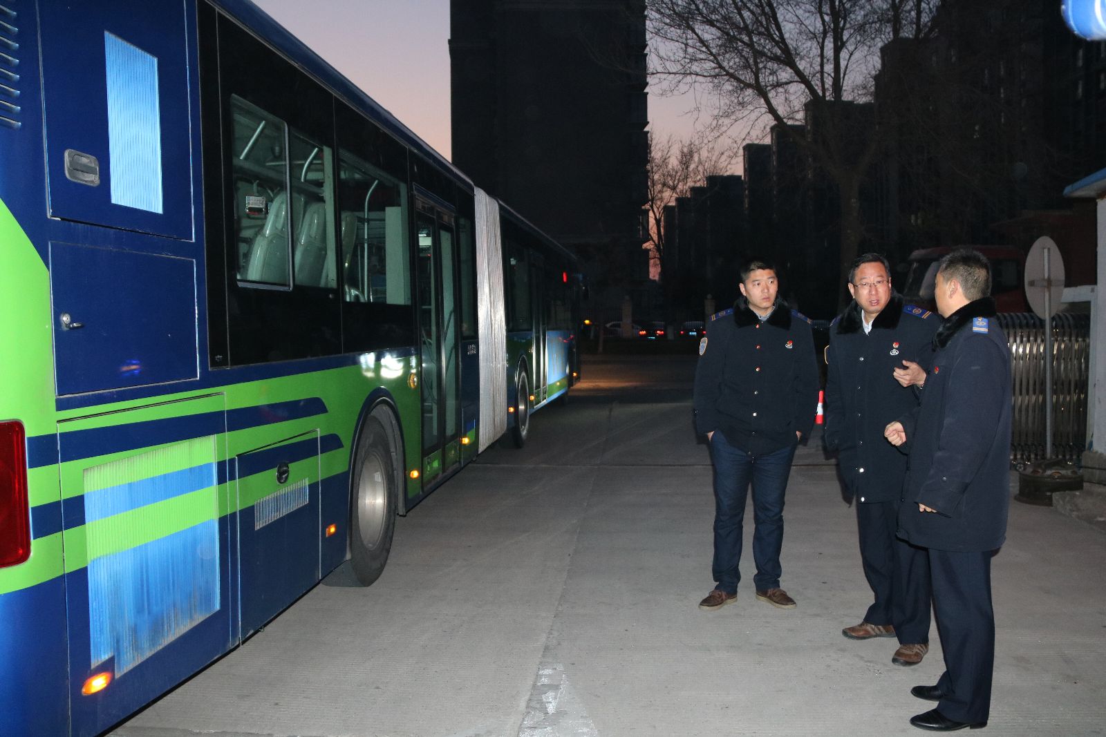 公交集團繼續(xù)深化隱患排查月活動